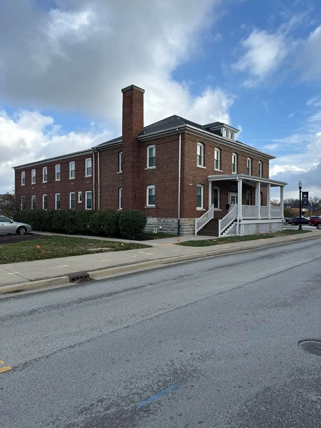 Which Flat Roof System Is Best for Your Garfield Park Business?