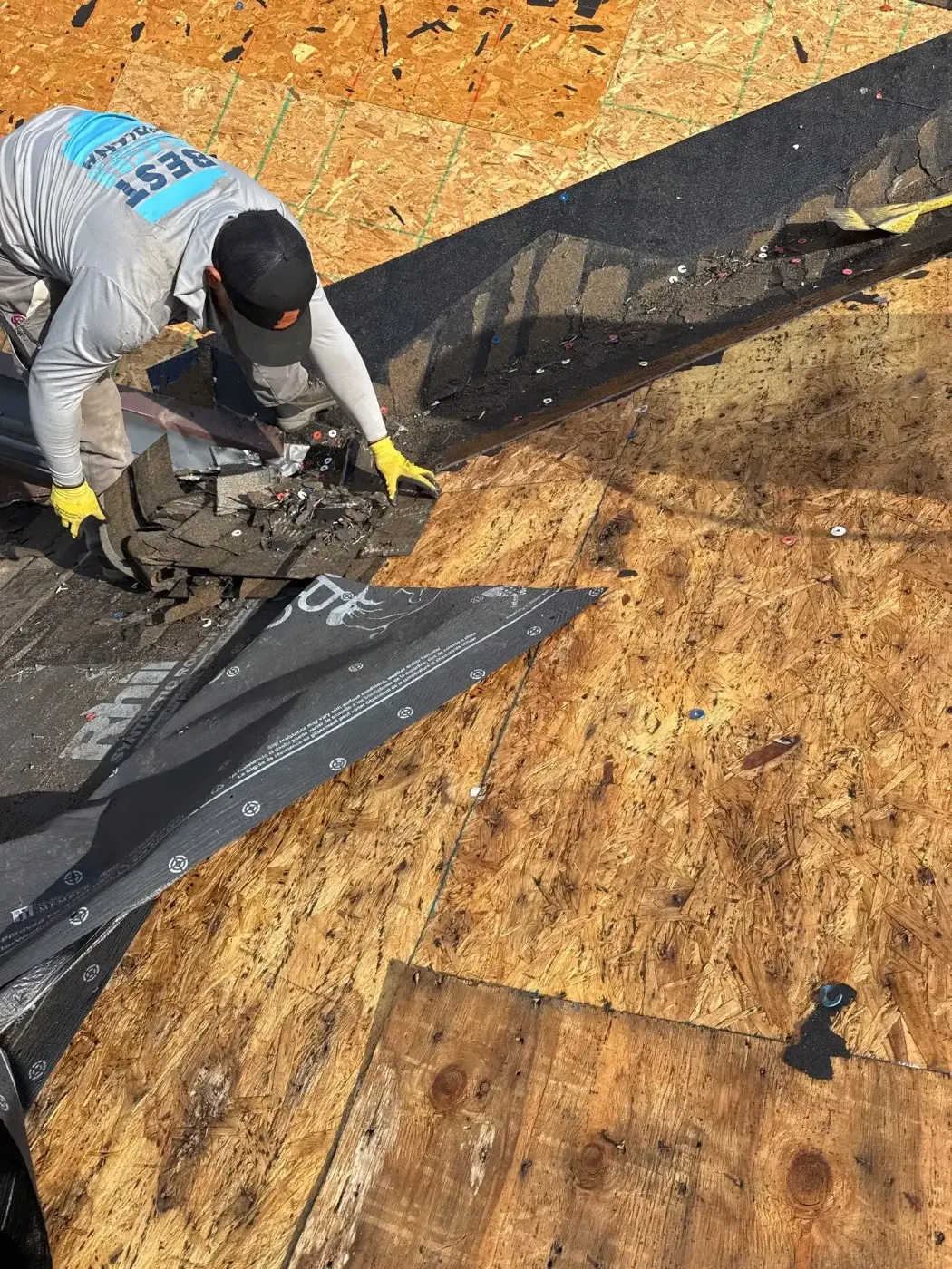 Tarping and dry-in on a Garfield Park commercial roof